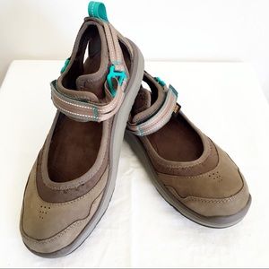 NWOT Teva Terra Float Travel MJ Multiple Sizes